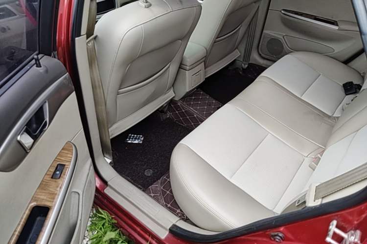 Used Buick Excelle 2015 1.5L Manual Classic Trim Left Rear Seat