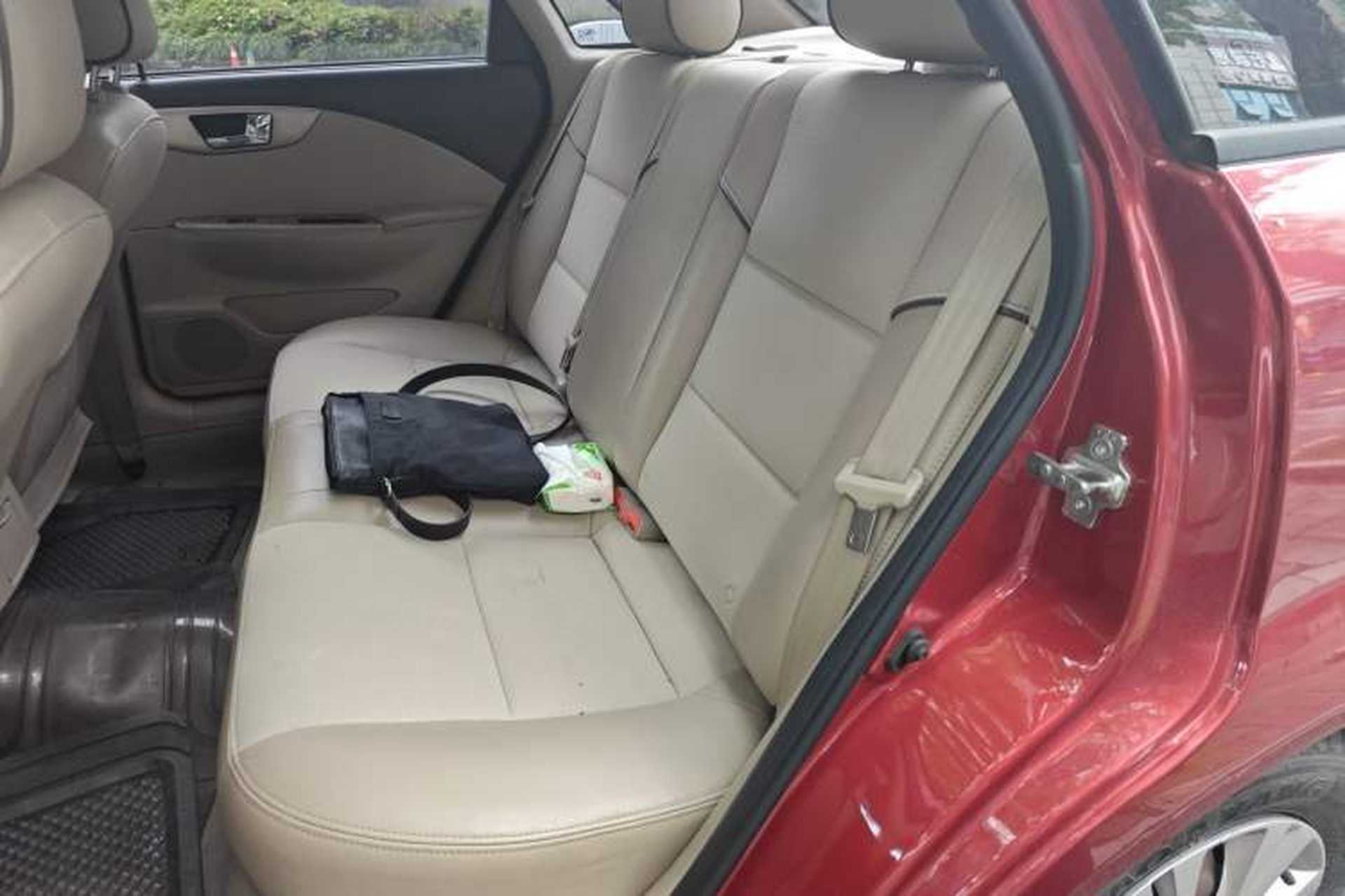 Used Buick Excelle 2015 1.5L Automatic Classic Model Left Rear Seat