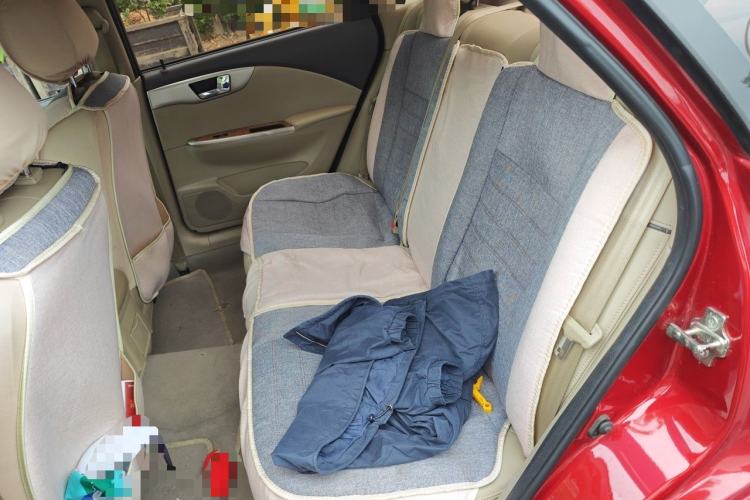 Used Buick Excelle 2015 1.5L Automatic Classic Model Left Rear Seat