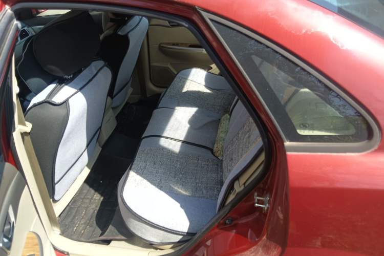 Used Buick Excelle 2015 1.5L Automatic Classic Model Left Rear Seat