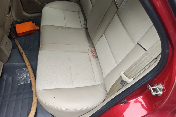 Used Buick Excelle 2015 1.5L Automatic Classic Model Left Rear Seat