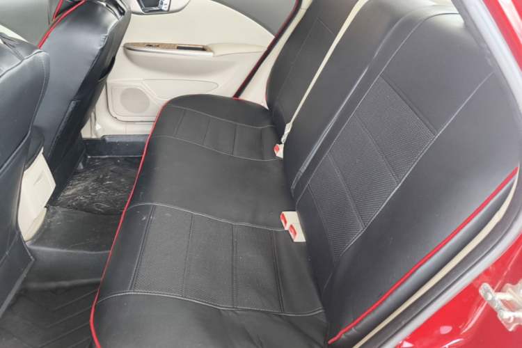 Used Buick Excelle 2015 1.5L Automatic Classic Model Left Rear Seat