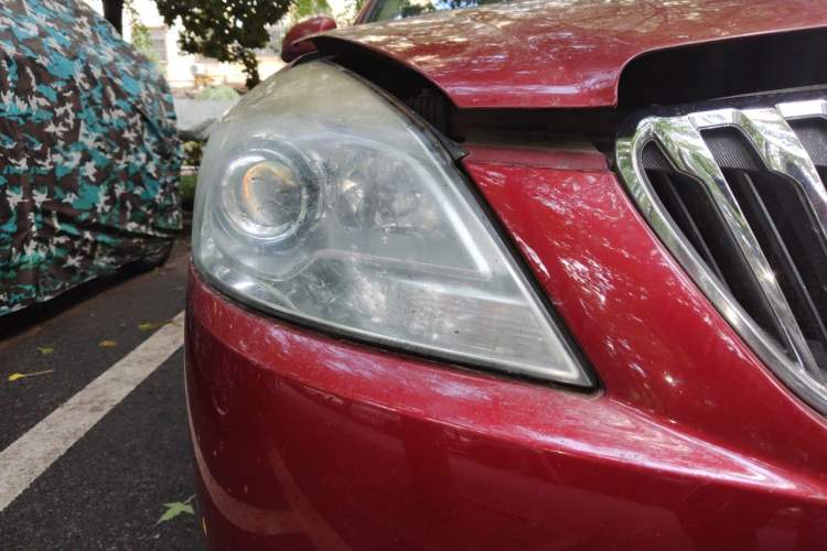 Used Buick Excelle 2015 1.5L Automatic Classic Model Right Front Headlight
