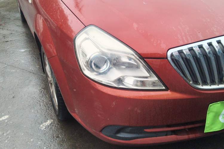 Used Buick Excelle 2015 1.5L Manual Luxury Model Right Front Headlight