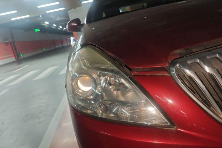 Used Buick Excelle 2015 1.5L Manual Classic Trim Right Front Headlight