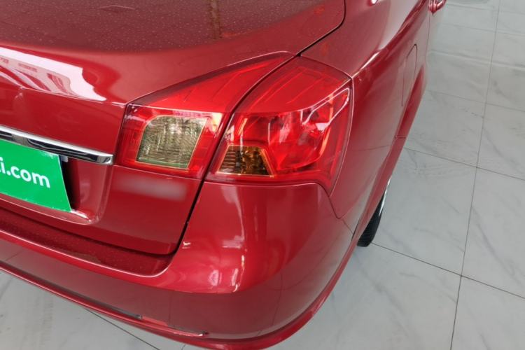 Used Buick Excelle 2015 1.5L Automatic Classic Model Right Rear Taillight