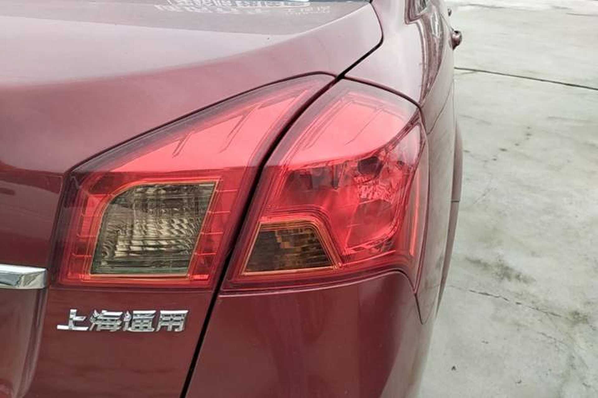 Used Buick Excelle 2015 1.5L Automatic Luxury Edition Right Rear Taillight