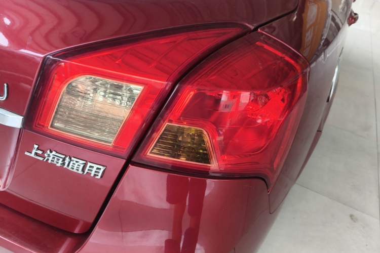 Used Buick Excelle 2015 1.5L Automatic Classic Model Right Rear Taillight