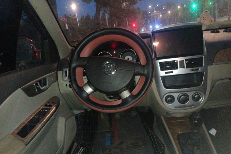 Used Buick Excelle 2015 1.5L Manual Classic Trim Steering Wheel