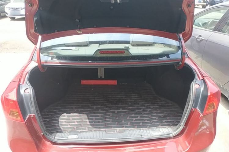 Used Buick Excelle 2015 1.5L Automatic Luxury Edition Trunk