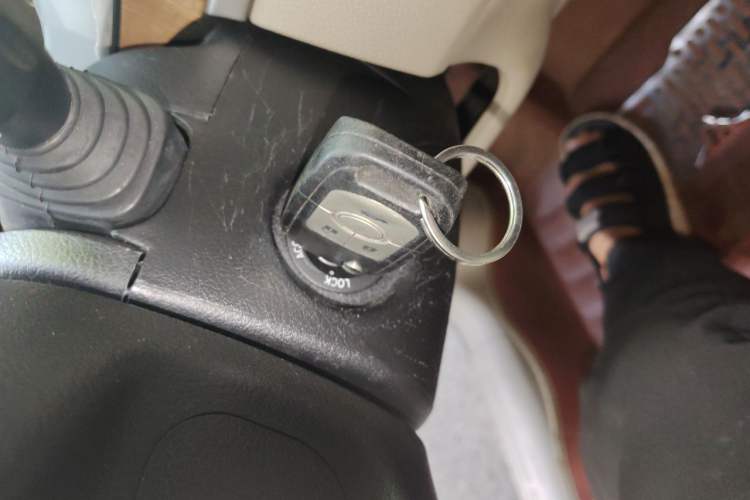 Used Buick Excelle 2015 1.5L Automatic Classic Model Vehicle Key
