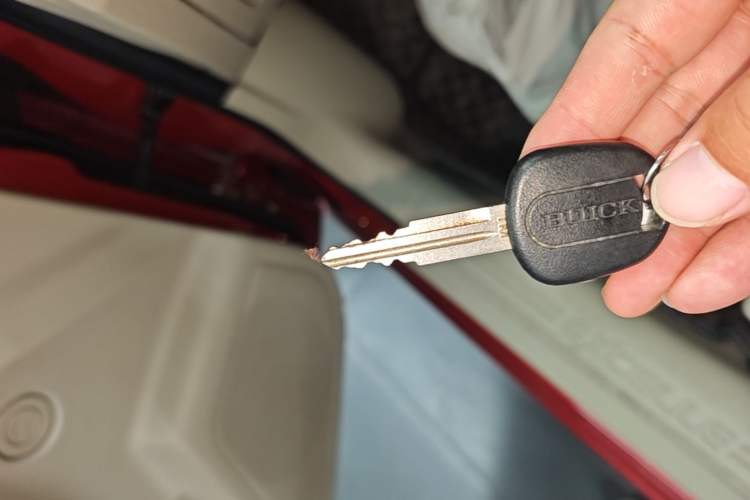 Used Buick Excelle 2015 1.5L Automatic Classic Model Vehicle Key