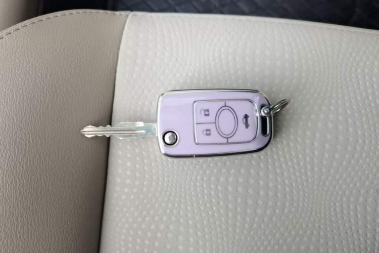 Used Buick Excelle 2015 1.5L Automatic Classic Model Vehicle Key