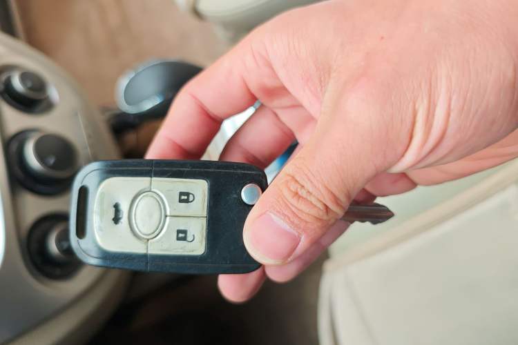 Used Buick Excelle 2015 1.5L Automatic Classic Model Vehicle Key