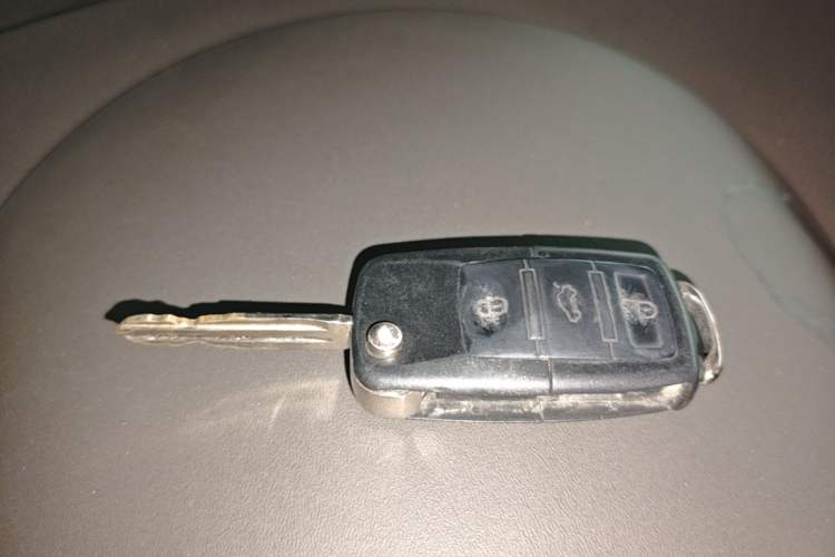 Used Buick Excelle 2015 1.5L Automatic Classic Model Vehicle Key