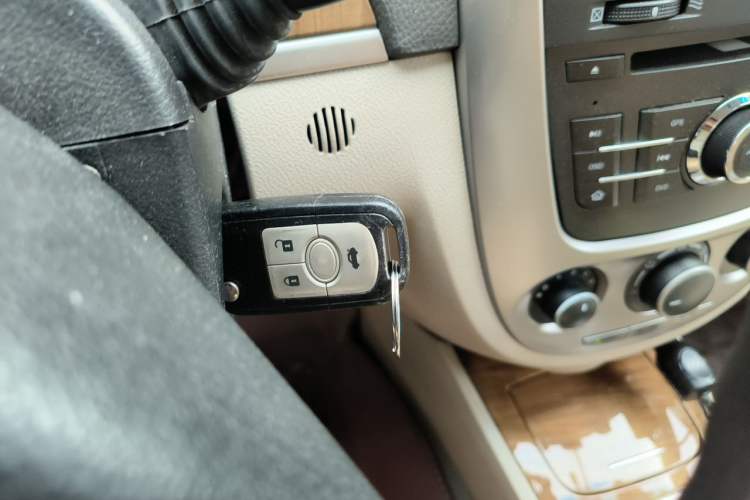 Used Buick Excelle 2015 1.5L Automatic Classic Model Vehicle Key