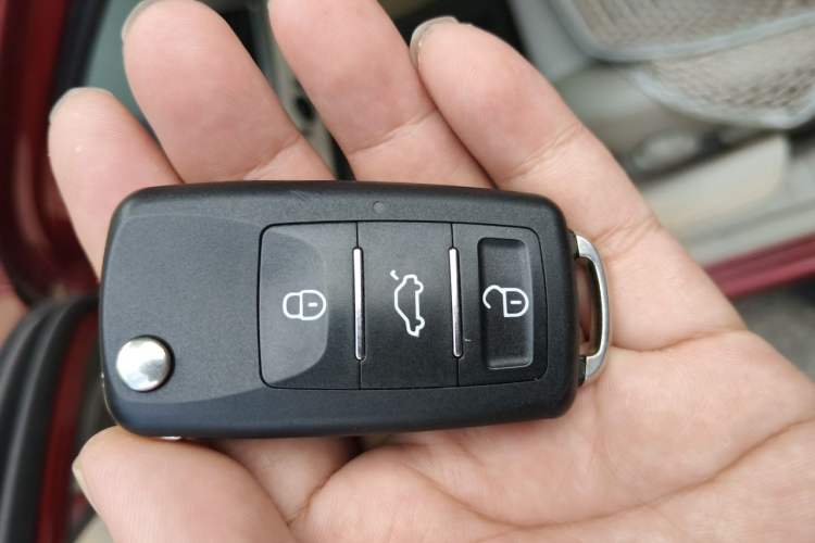 Used Buick Excelle 2015 1.5L Manual Classic Trim Vehicle Key