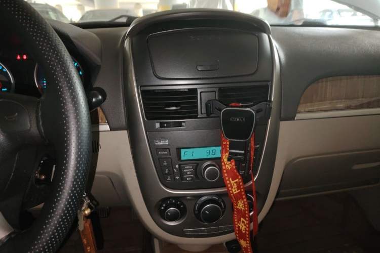 Used Buick Excelle 2015 1.5L Manual Classic Trim Audio And AC Panel