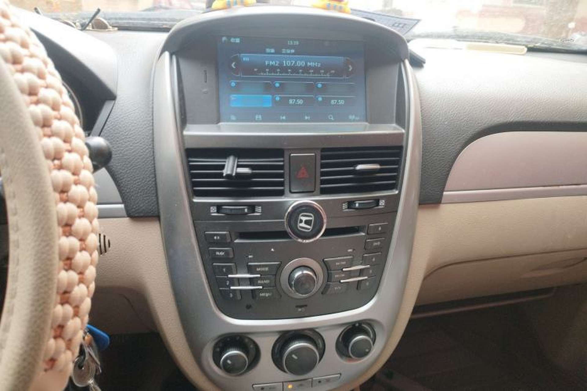 Used Buick Excelle 2015 1.5L Automatic Classic Model Audio And AC Panel