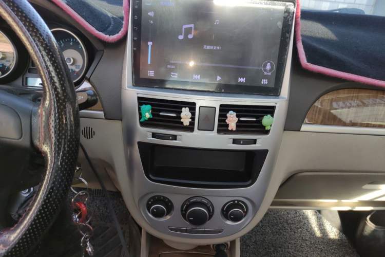 Used Buick Excelle 2015 1.5L Manual Classic Trim Audio And AC Panel