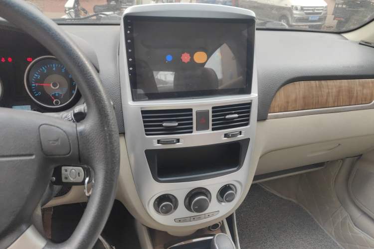 Used Buick Excelle 2015 1.5L Automatic Classic Model Audio And AC Panel