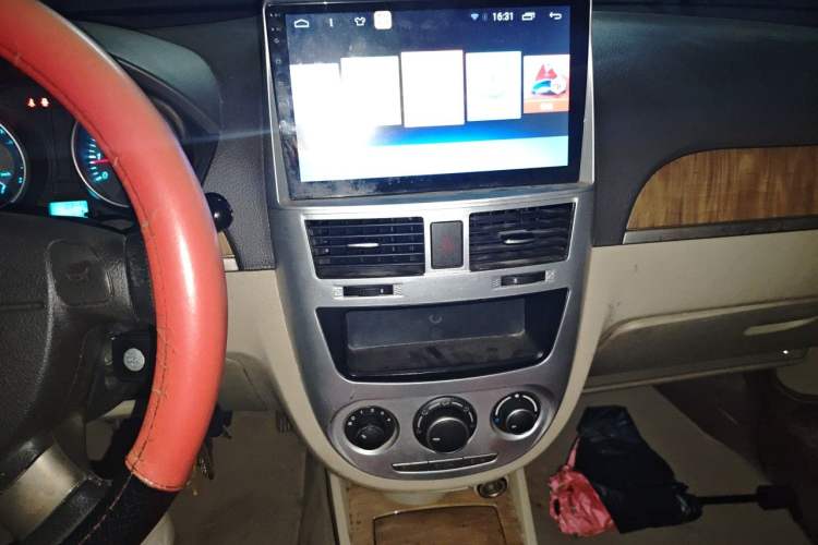 Used Buick Excelle 2015 1.5L Manual Luxury Model Audio And AC Panel