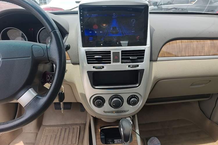Used Buick Excelle 2015 1.5L Automatic Luxury Edition Audio And AC Panel