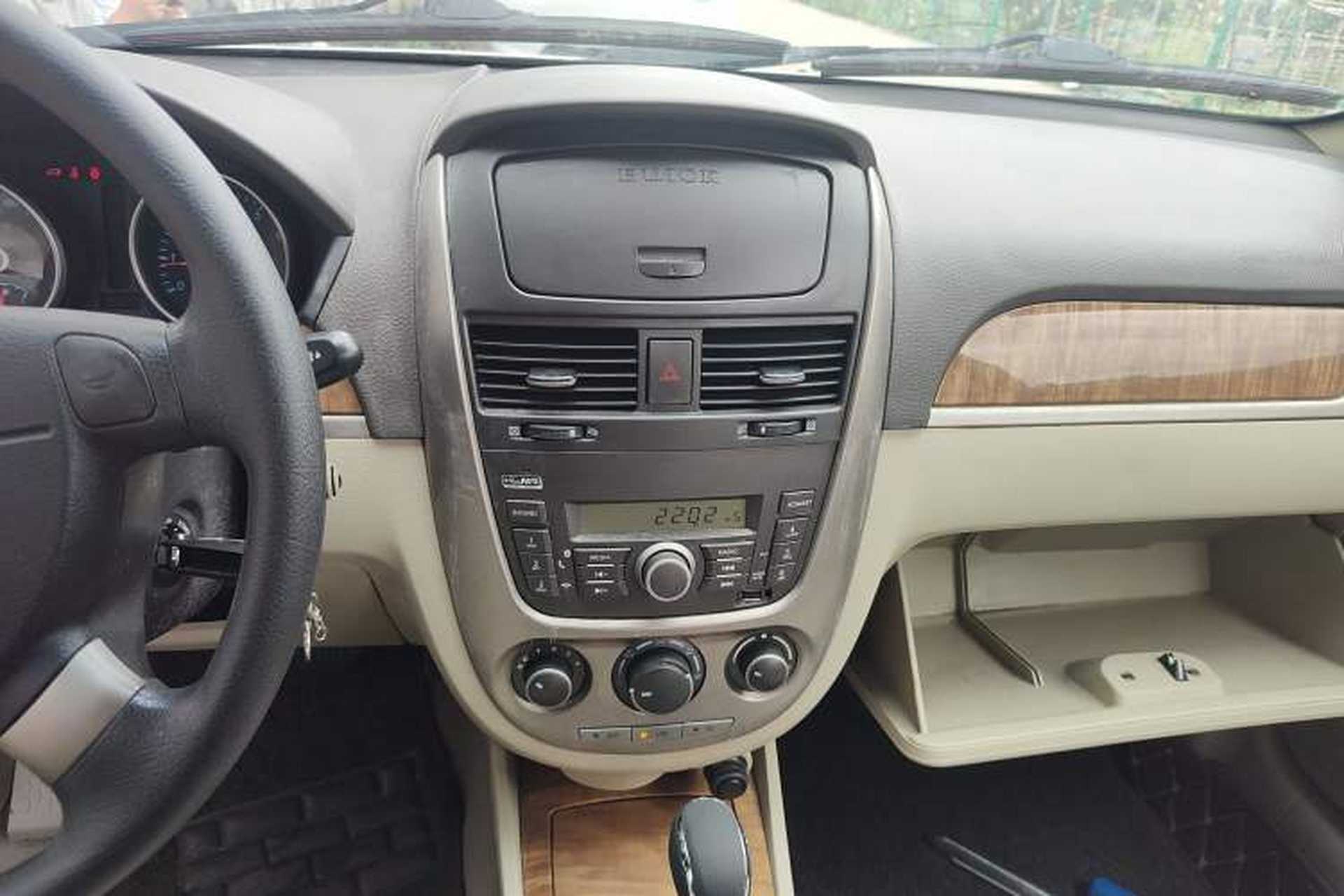 Used Buick Excelle 2015 1.5L Automatic Classic Model Audio And AC Panel