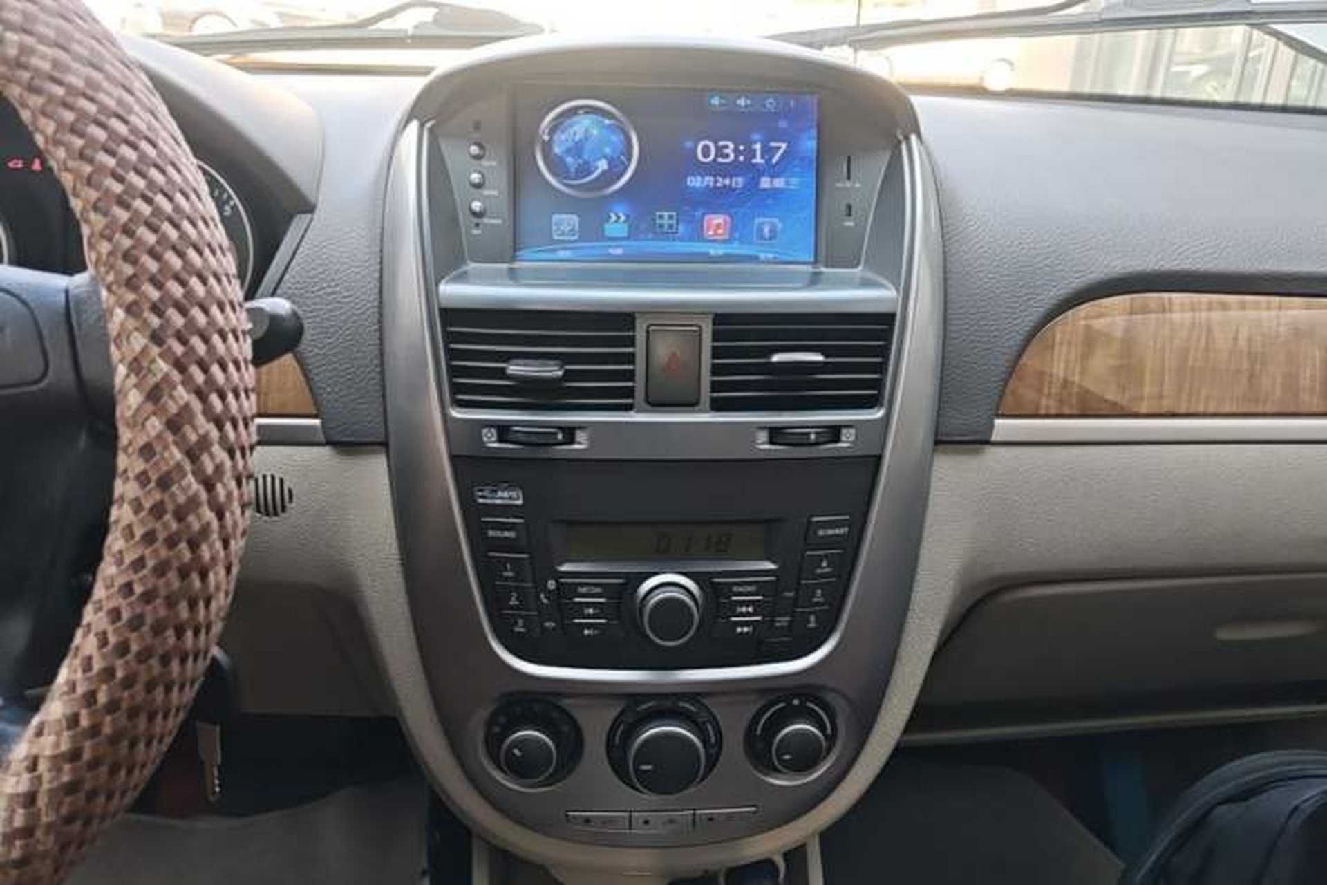 Used Buick Excelle 2015 1.5L Automatic Classic Model Audio And AC Panel