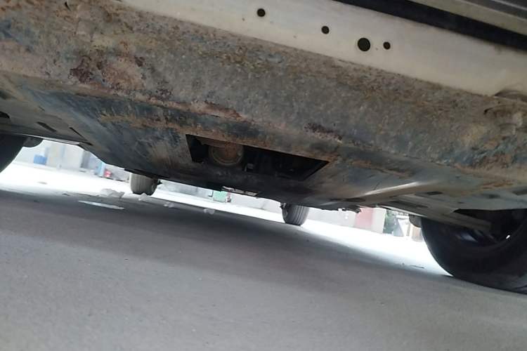 Used Buick Excelle 2015 1.5L Manual Classic Trim Chassis Front