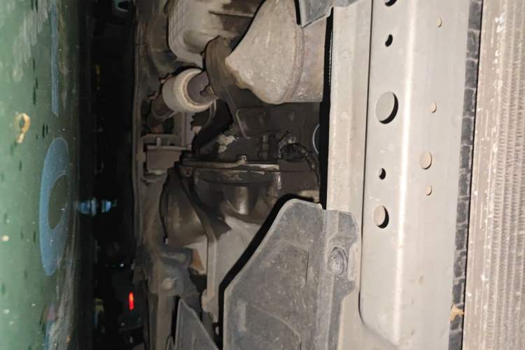 Used Buick Excelle 2015 1.5L Manual Classic Trim Chassis Front