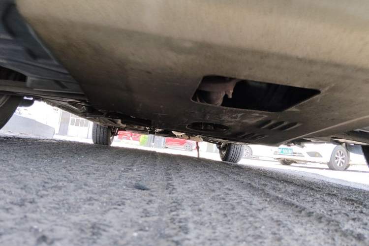 Used Buick Excelle 2015 1.5L Manual Classic Trim Chassis Front