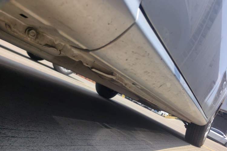 Used Buick Excelle 2015 1.5L Automatic Classic Model Chassis Front Left