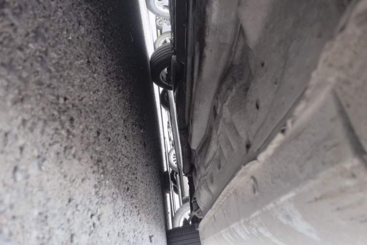 Used Buick Excelle 2015 1.5L Manual Luxury Model Chassis Front Left