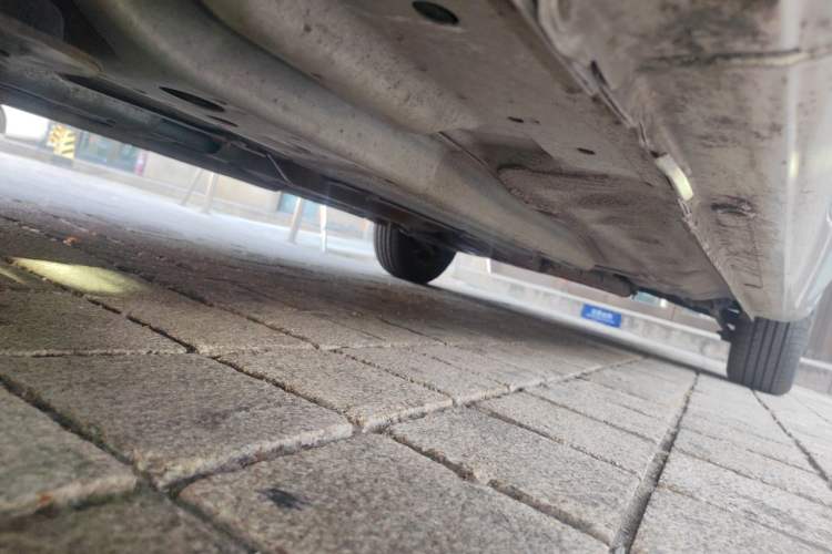 Used Buick Excelle 2015 1.5L Automatic Classic Model Chassis Front Left