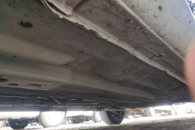 Used Buick Excelle 2015 1.5L Automatic Classic Model Chassis Front Left