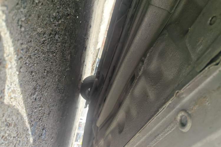 Used Buick Excelle 2015 1.5L Manual Classic Trim Chassis Front Left
