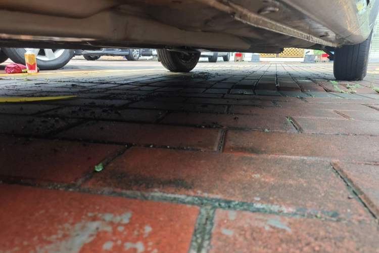Used Buick Excelle 2015 1.5L Automatic Classic Model Chassis Front Left