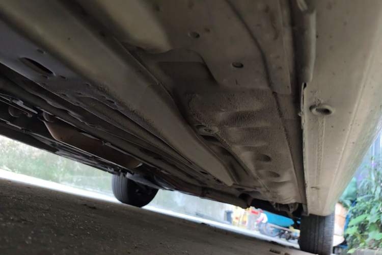 Used Buick Excelle 2015 1.5L Automatic Classic Model Chassis Front Left