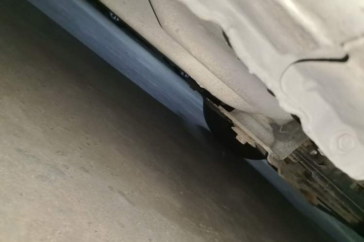 Used Buick Excelle 2015 1.5L Automatic Classic Model Chassis Front Right