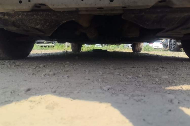 Used Buick Excelle 2015 1.5L Manual Classic Trim Chassis Front