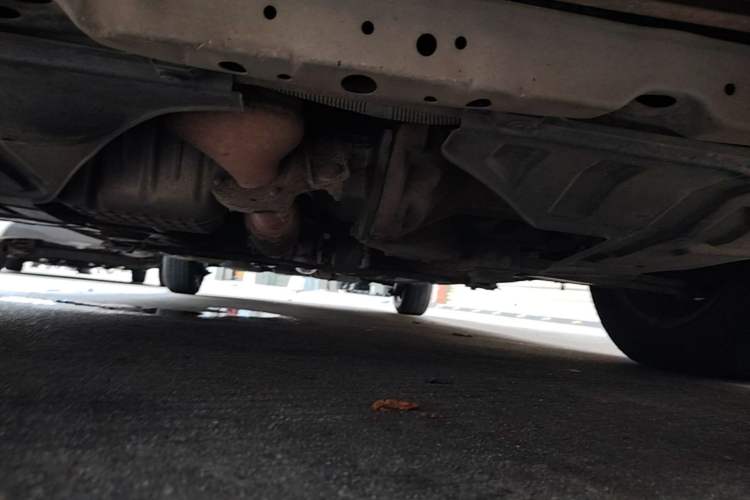 Used Buick Excelle 2015 1.5L Manual Classic Trim Chassis Front