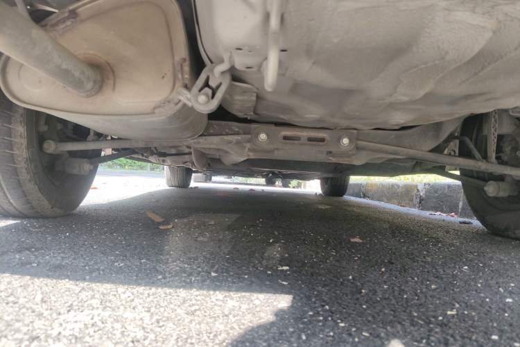 Used Buick Excelle 2015 1.5L Automatic Classic Model Chassis Rear