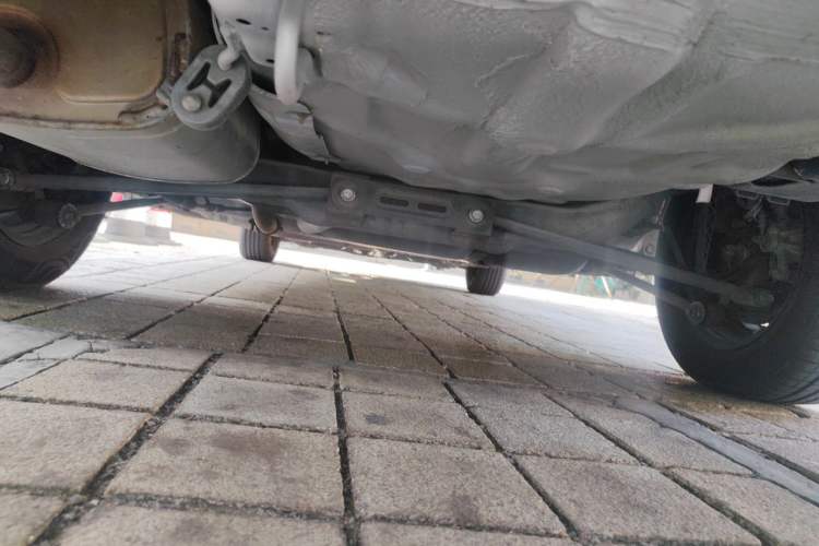 Used Buick Excelle 2015 1.5L Automatic Classic Model Chassis Rear