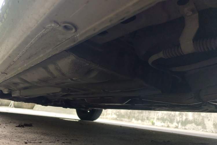 Used Buick Excelle 2015 1.5L Automatic Classic Model Chassis Rear Left