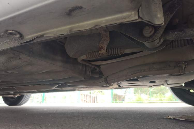 Used Buick Excelle 2015 1.5L Automatic Classic Model Chassis Rear Left