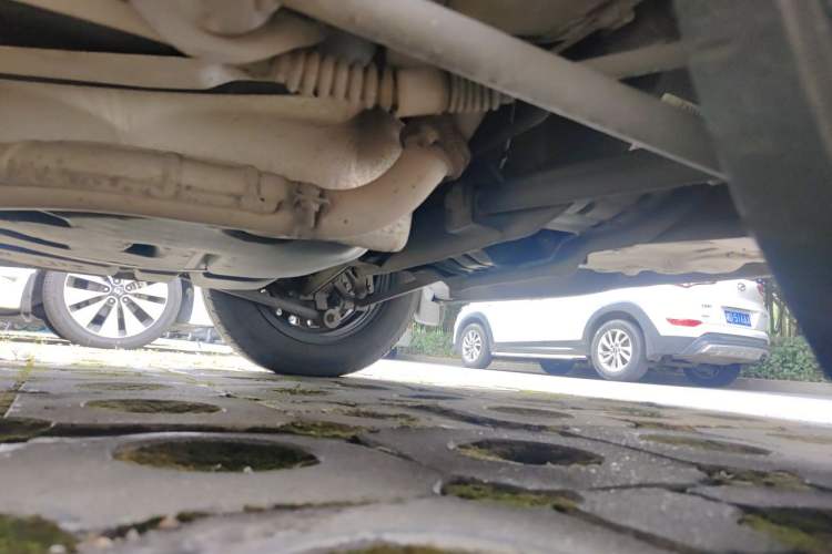 Used Buick Excelle 2015 1.5L Automatic Classic Model Chassis Rear Left