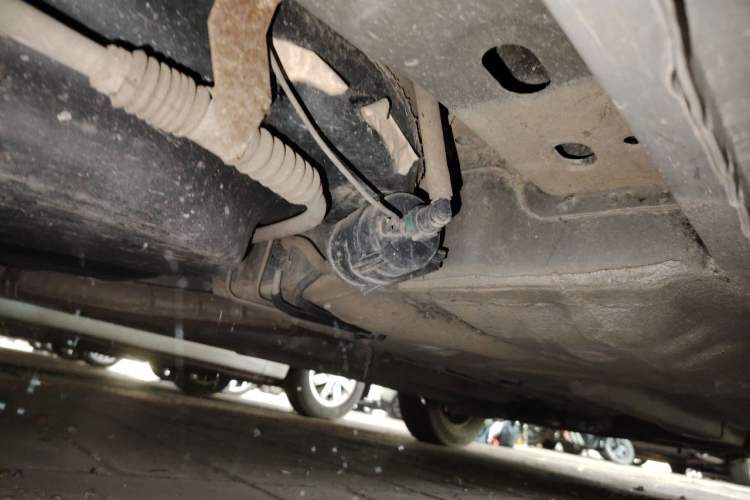Used Buick Excelle 2015 1.5L Manual Classic Trim Chassis Rear Right