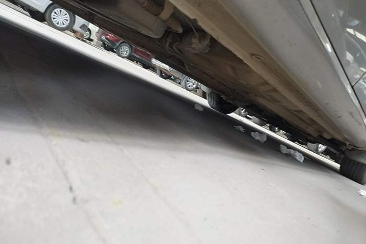 Used Buick Excelle 2015 1.5L Manual Classic Trim Chassis Rear Right