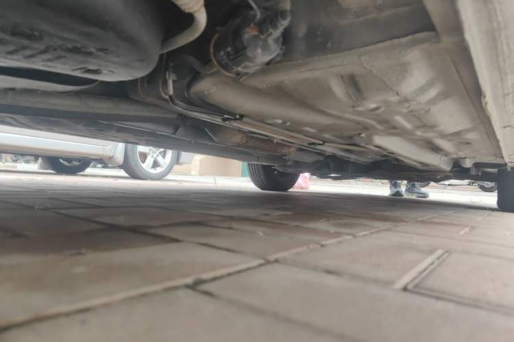 Used Buick Excelle 2015 1.5L Automatic Classic Model Chassis Rear Right